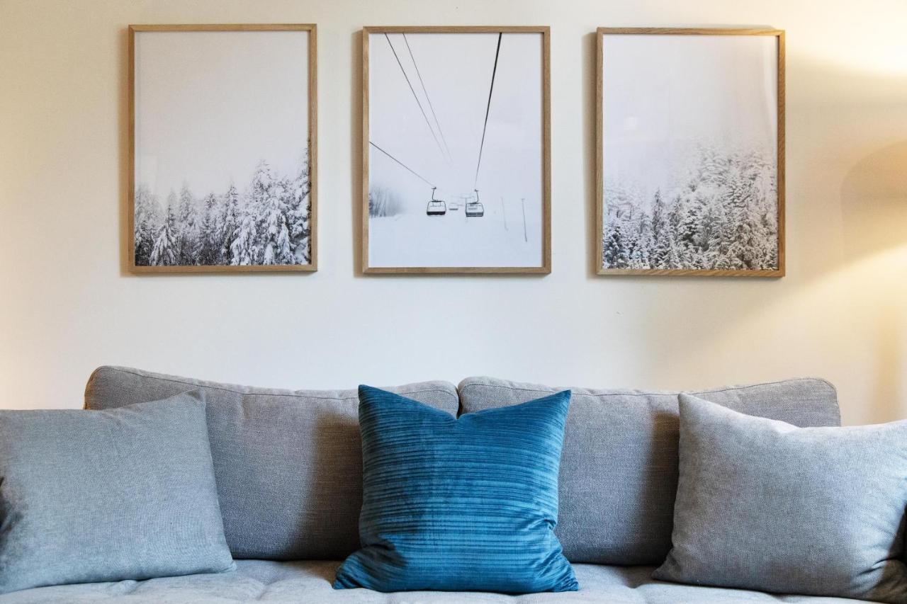 Bright Suite At Ski In/Out Glacier Lodge! วิสต์เลอร์ ภายนอก รูปภาพ